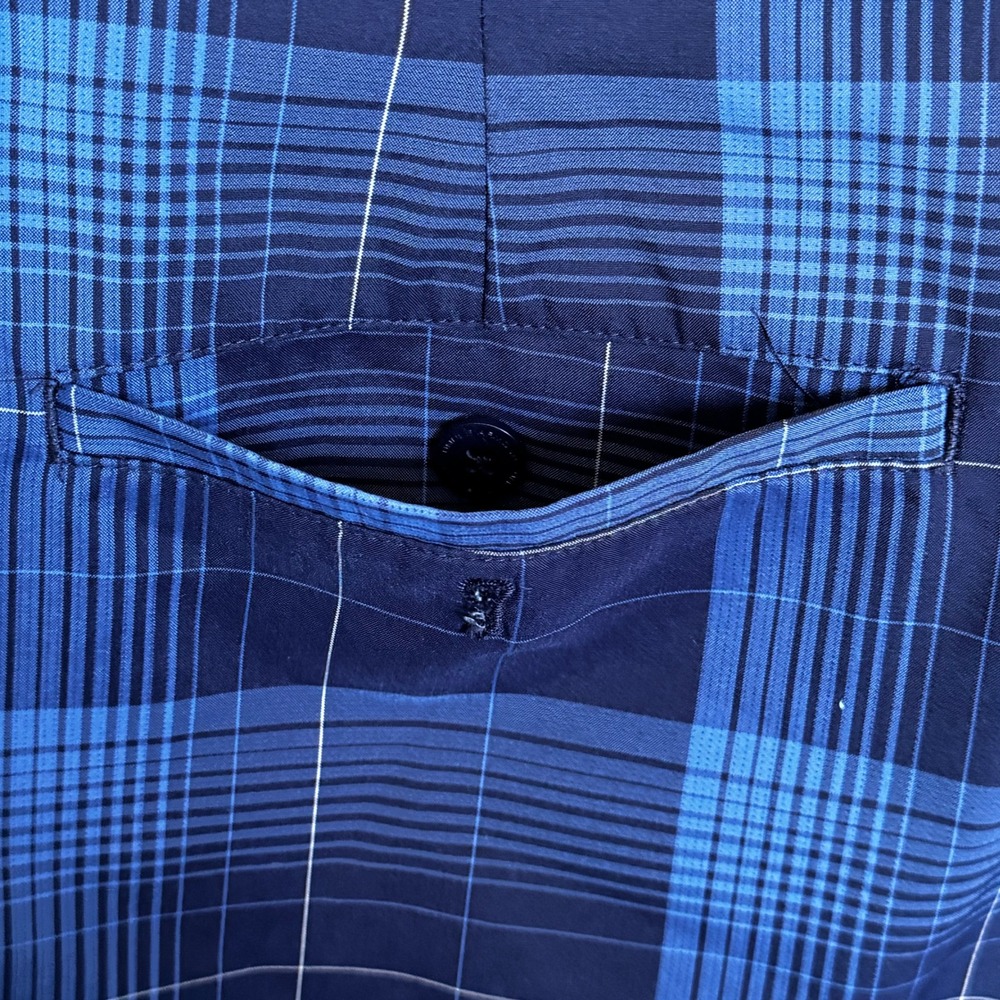 Under Armour Mens Blue Plaid Golf Shorts Loose Fit Size 32 - Picture 6 of 6